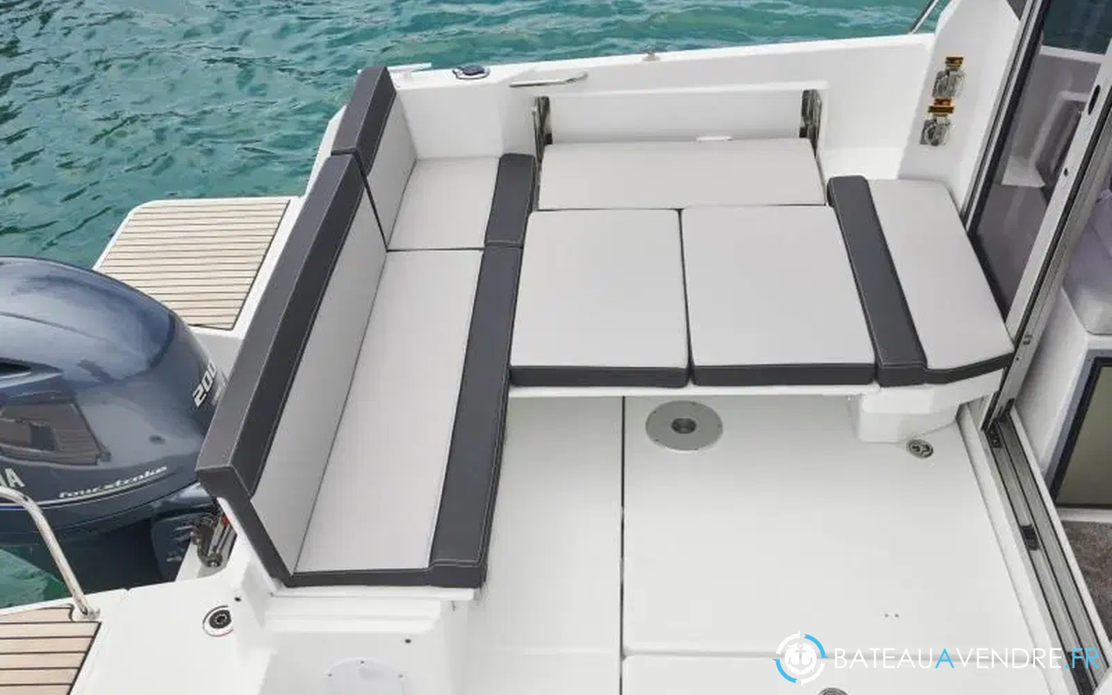 slider 3 Jeanneau Merry Fisher 795