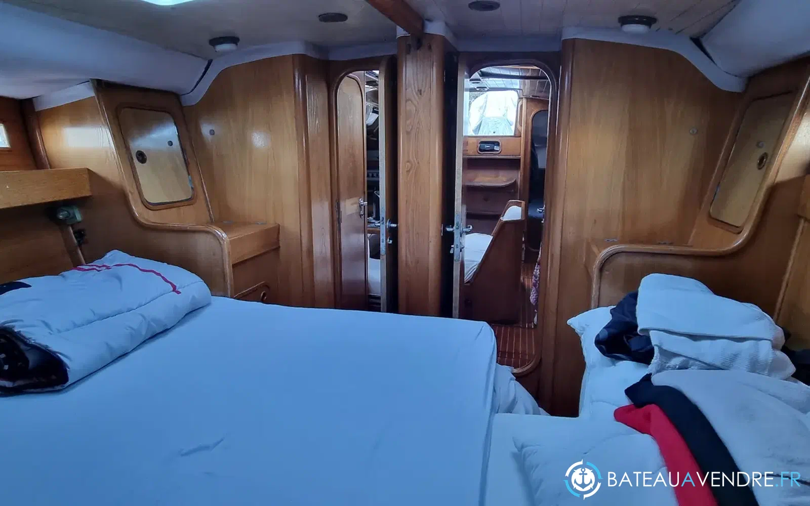 slider 8 Beneteau Oceanis