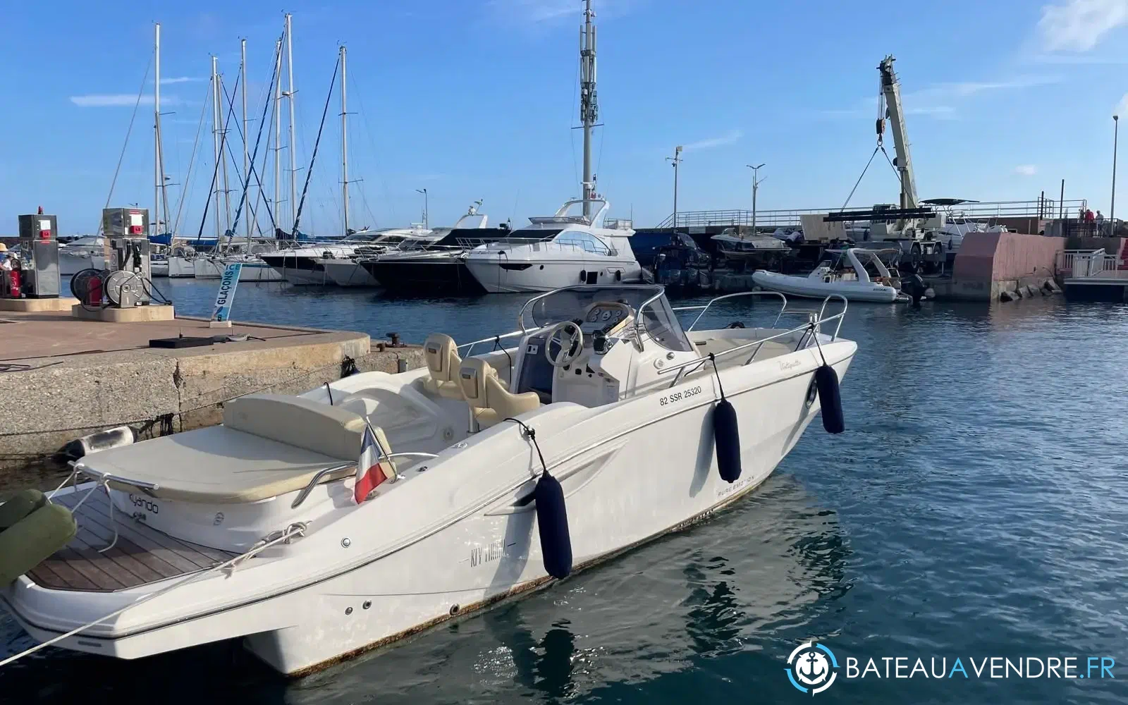slider 14 Sessa Marine Key Largo 24 Inboard