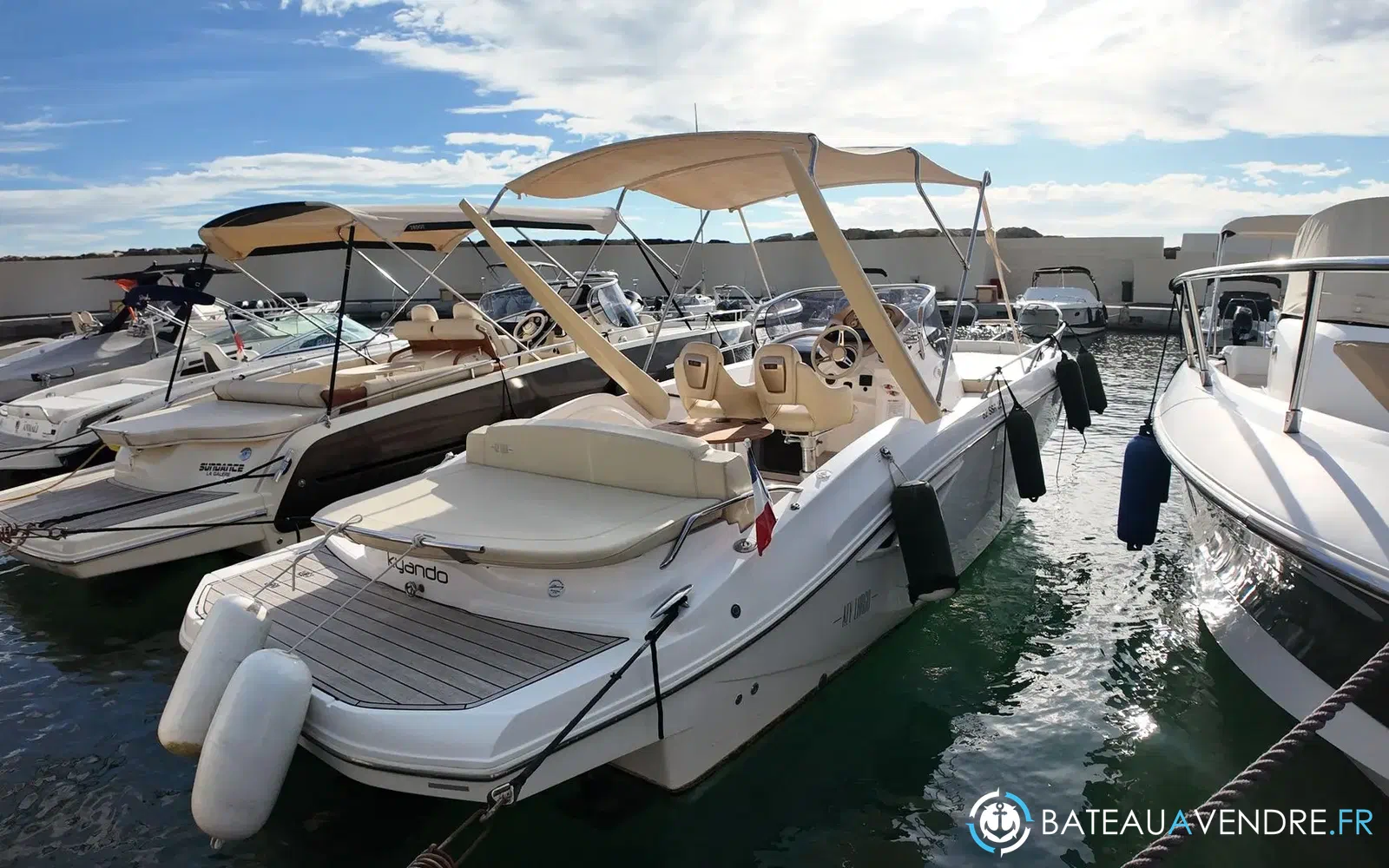 slider 2 Sessa Marine Key Largo 24 Inboard
