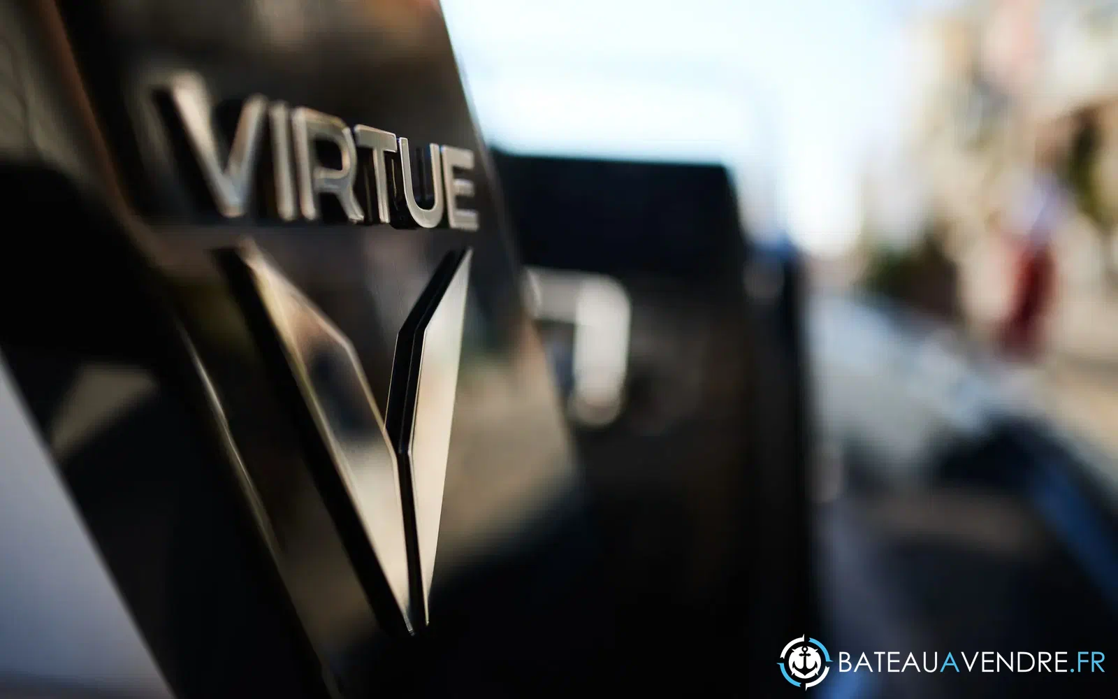 slider 1 Virtue V10 open