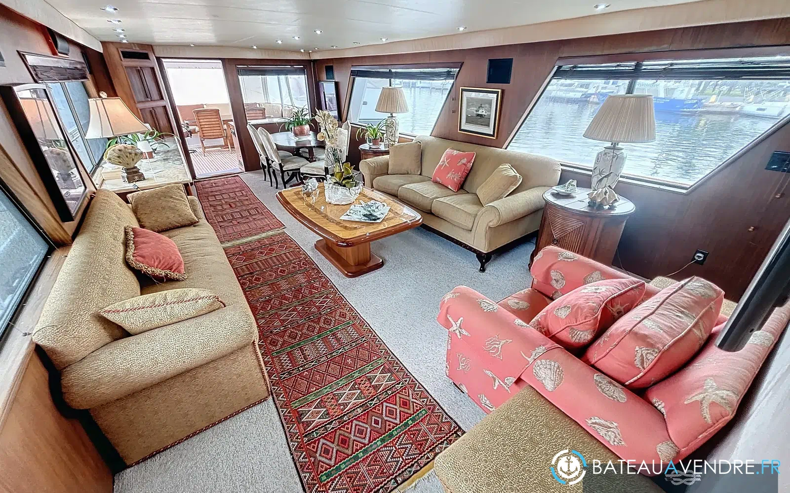 slider 9 Hatteras 85