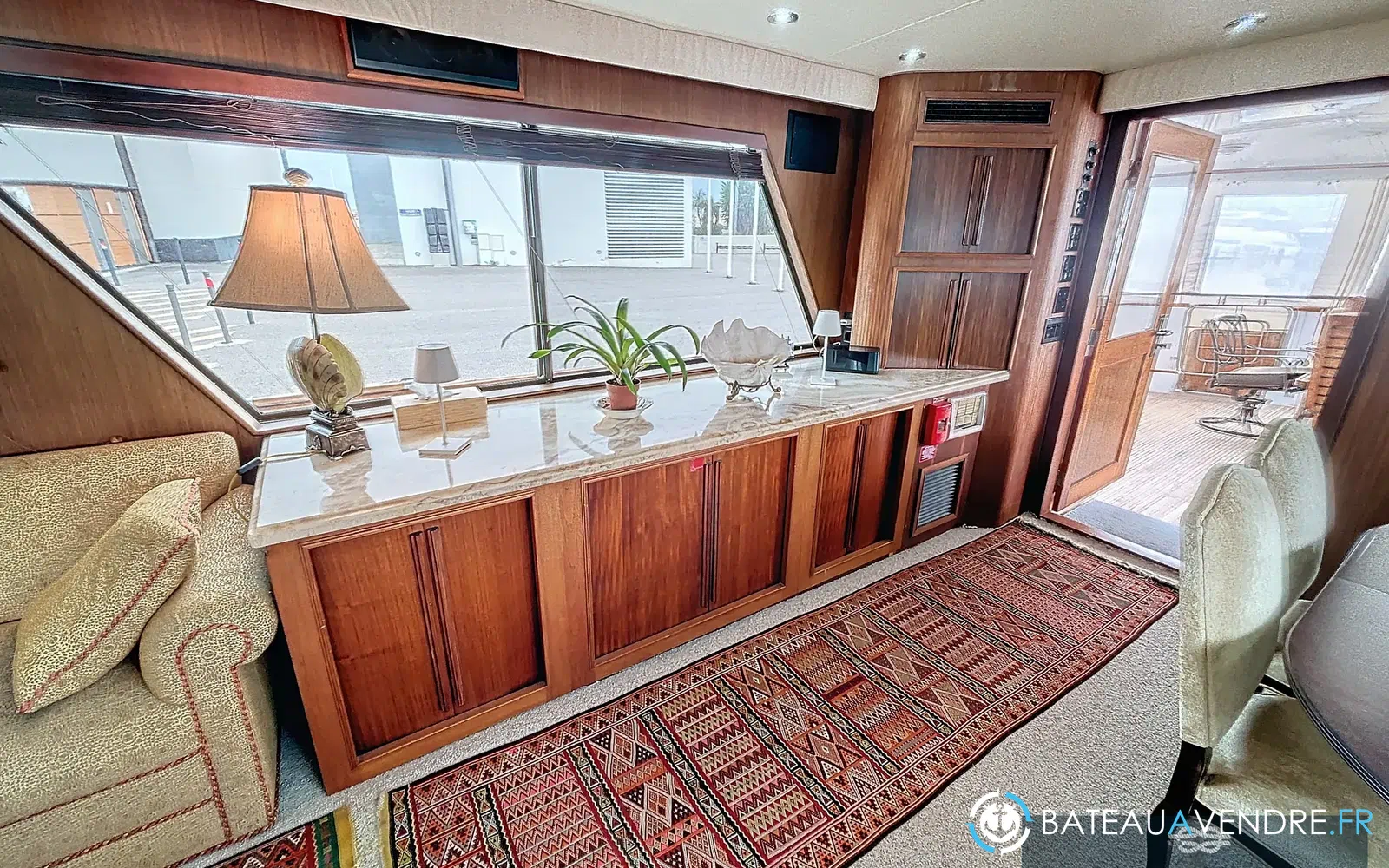 slider 13 Hatteras 85
