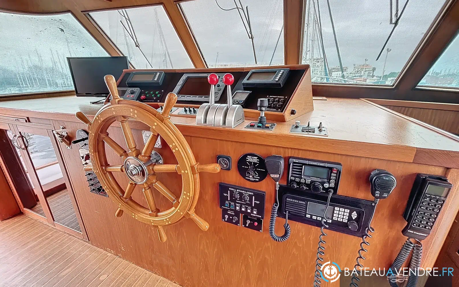 slider 20 Hatteras 85