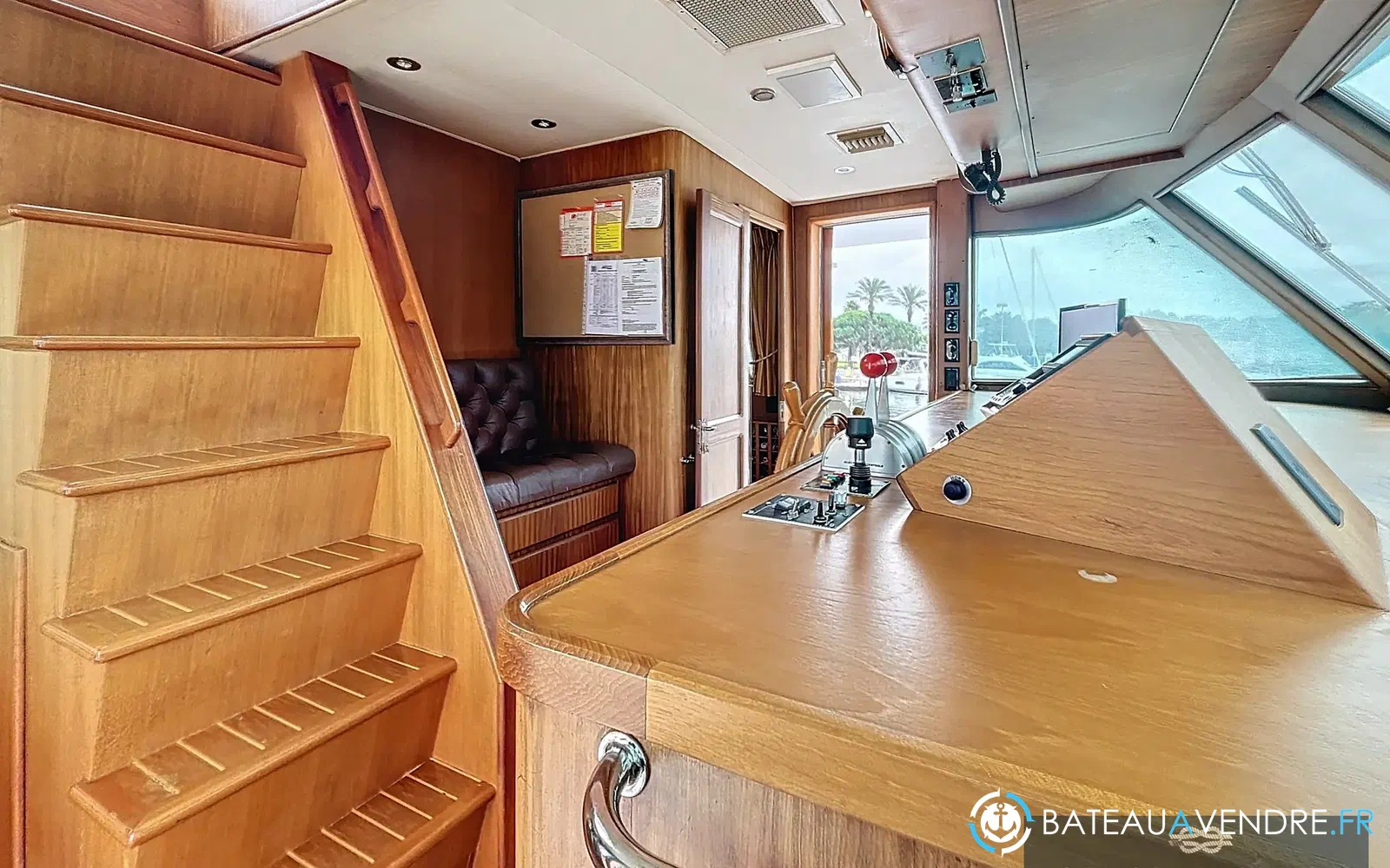 slider 21 Hatteras 85