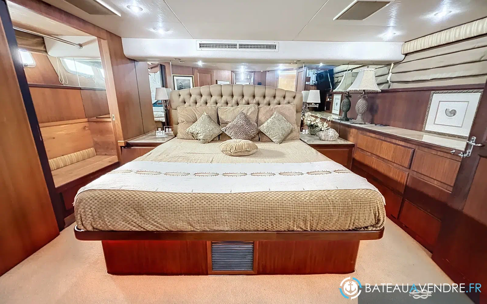 slider 23 Hatteras 85
