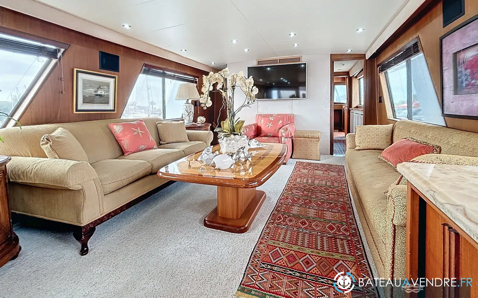slider 6 Hatteras 85