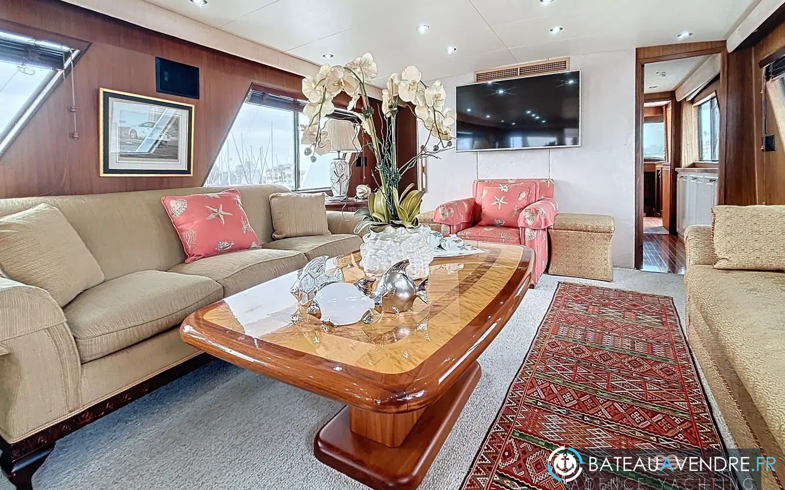 slider 8 Hatteras 85