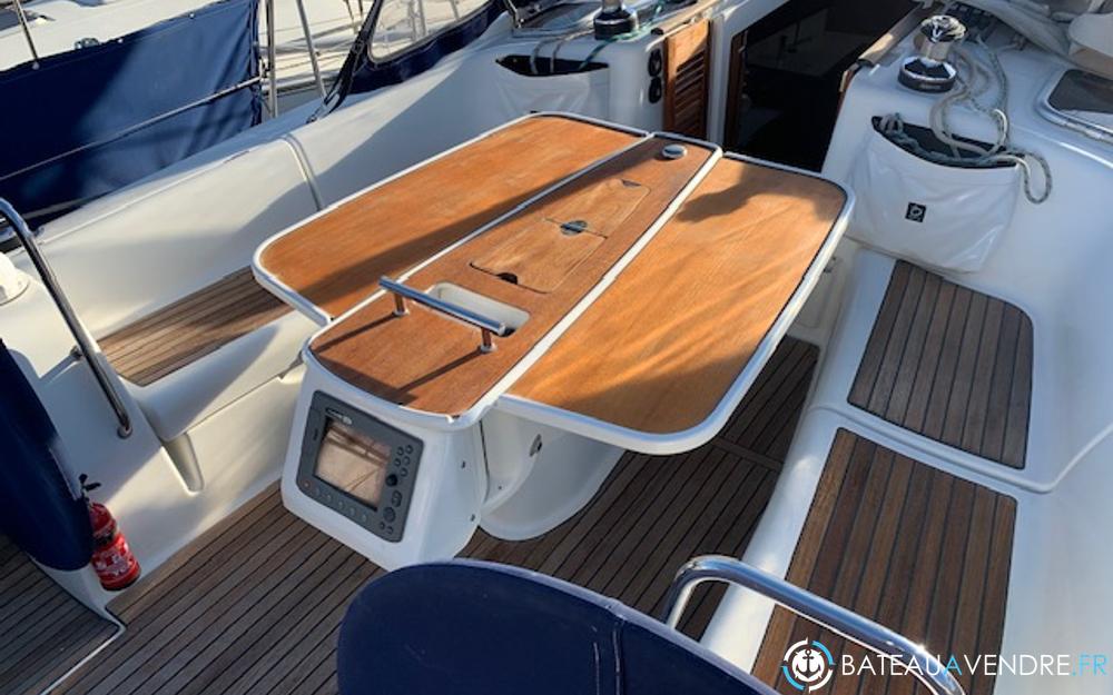 Beneteau Oceanis 40 photo 4