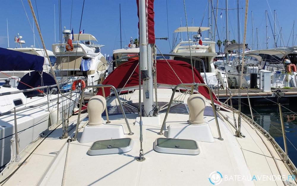 Beneteau Oceanis 390 photo 5