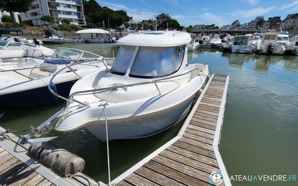 Quicksilver 640 Pilothouse photo de présentation