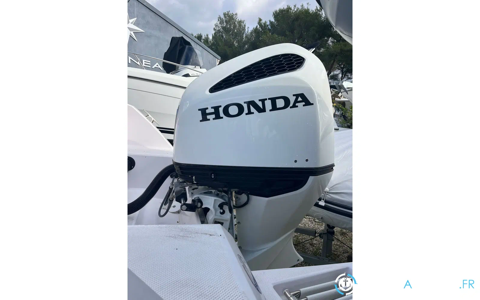 slider 4 HONDA BF200D XDU D'OCCASION - N°19