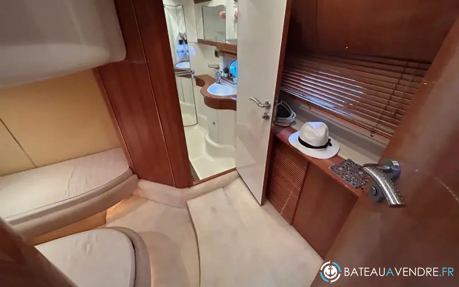 slider 8 Atlantis 42