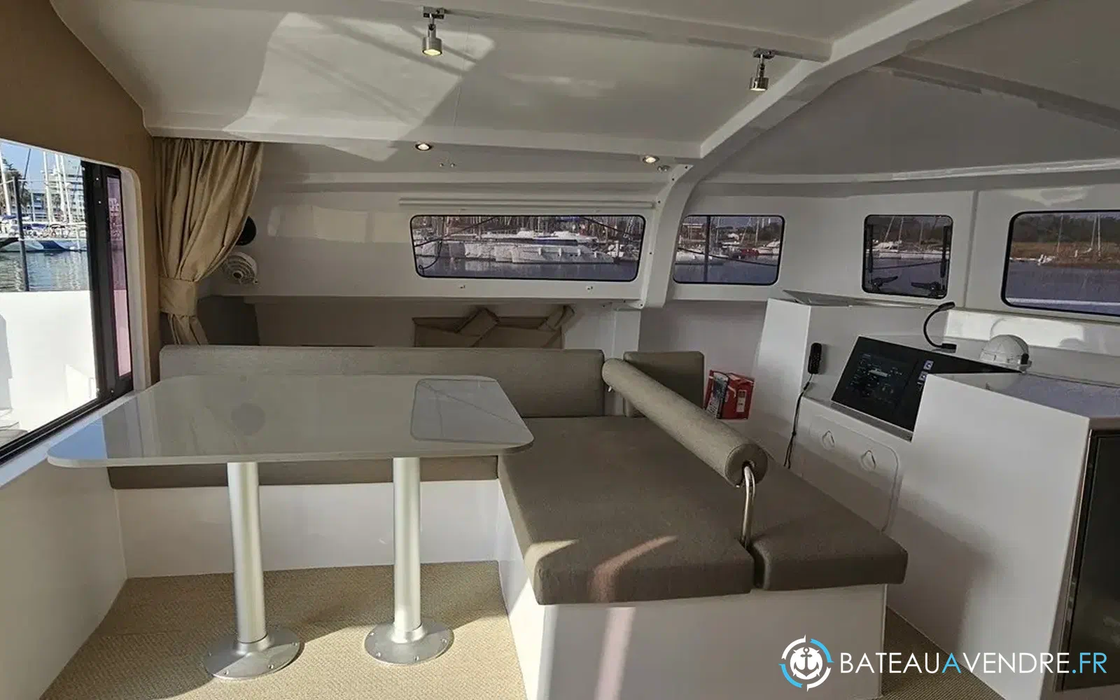 slider 16 Neel Trimarans 43 Performance