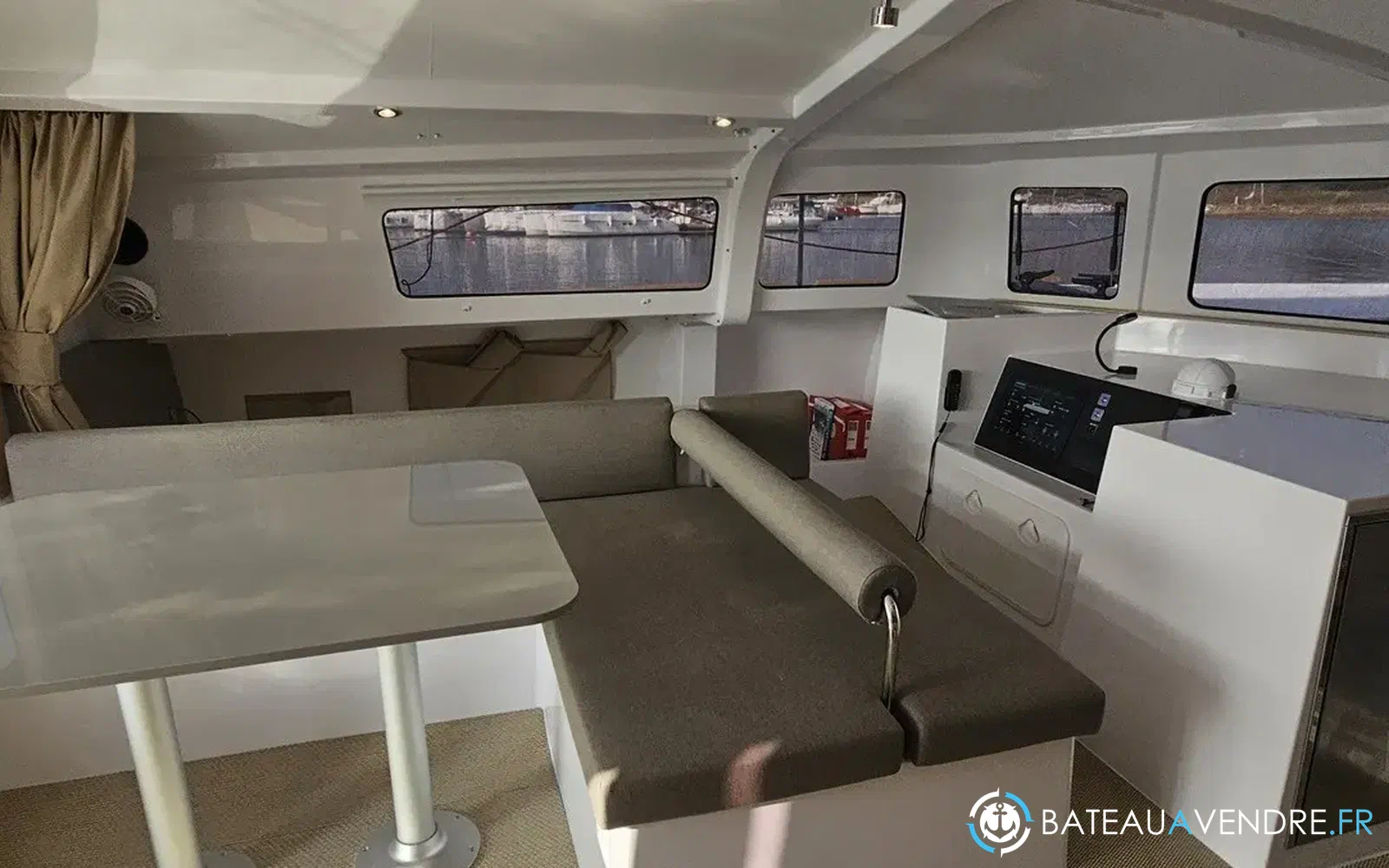 slider 19 Neel Trimarans 43 Performance