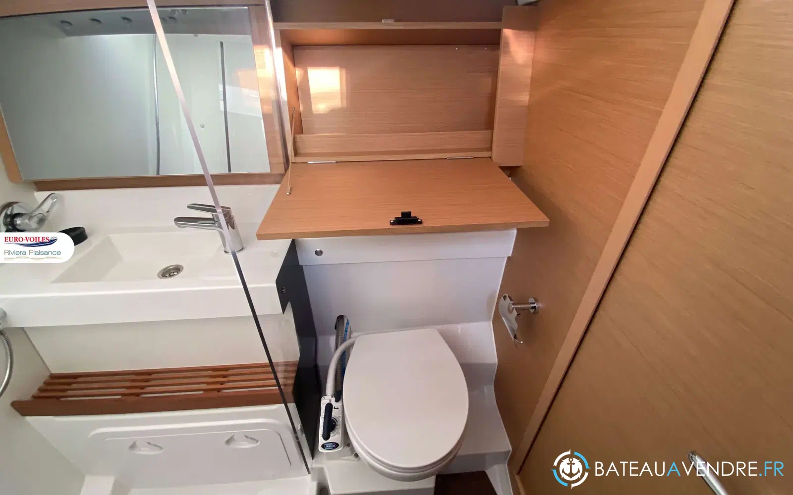 slider 19 Jeanneau Sun Odyssey 440