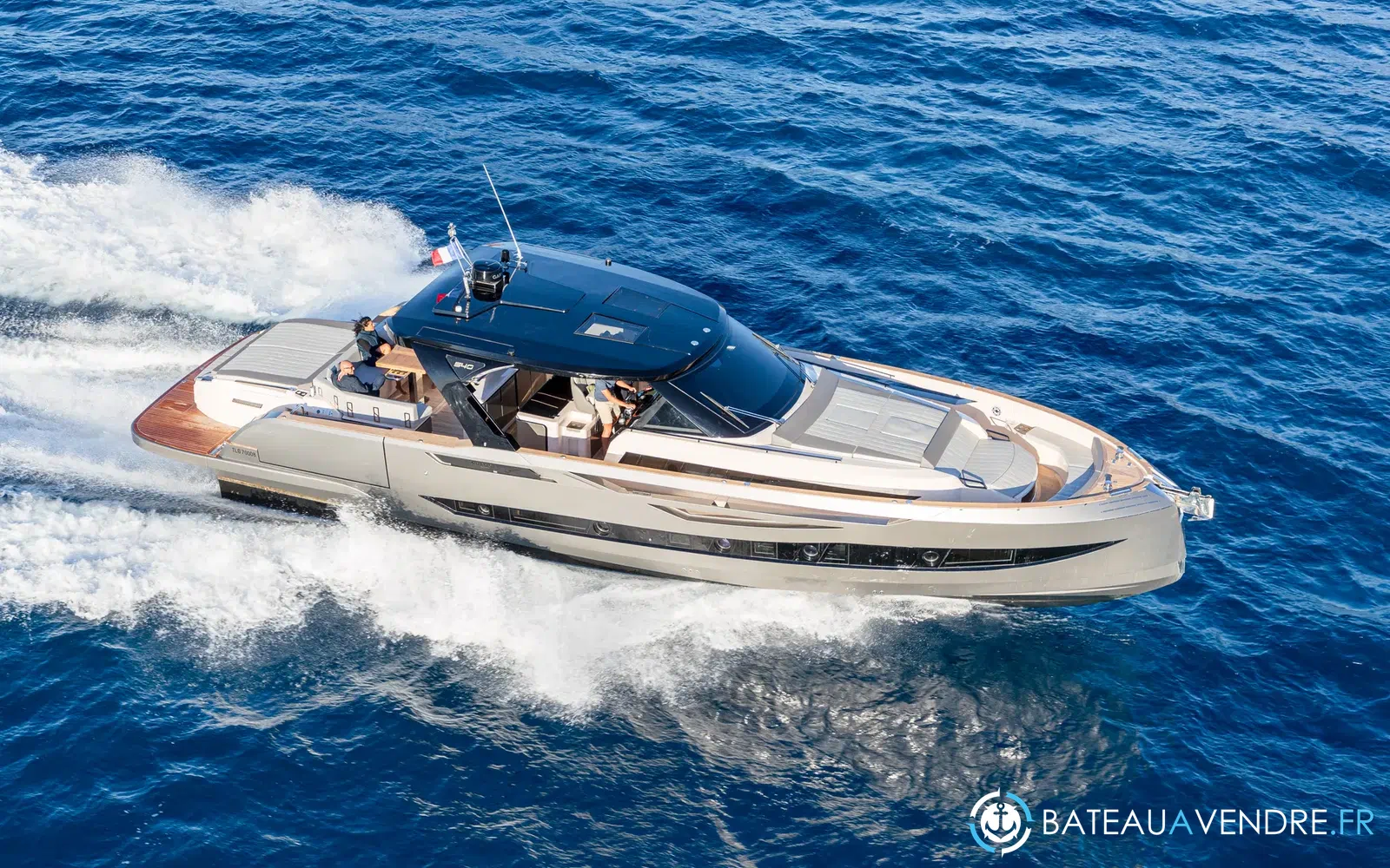 slider 19 Cayman 540 WA