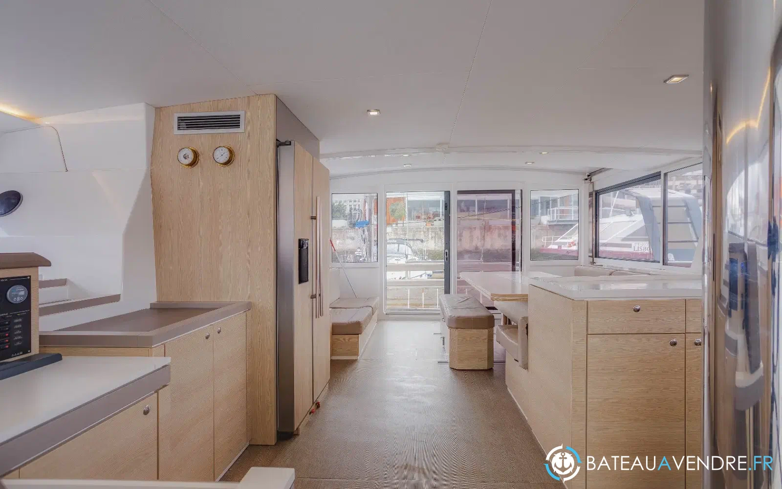 slider 10 Bali Catamarans Bali 5.4