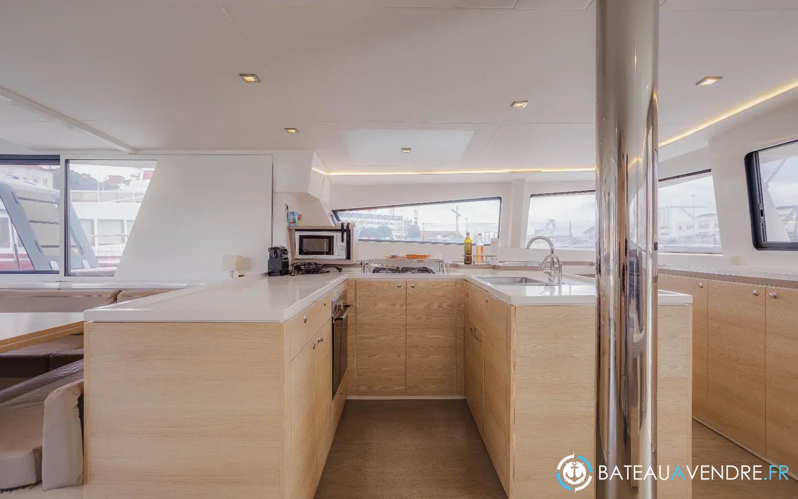 slider 11 Bali Catamarans Bali 5.4