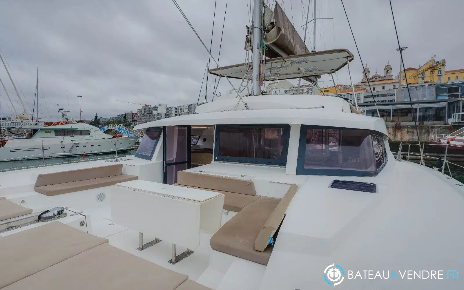 slider 37 Bali Catamarans Bali 5.4