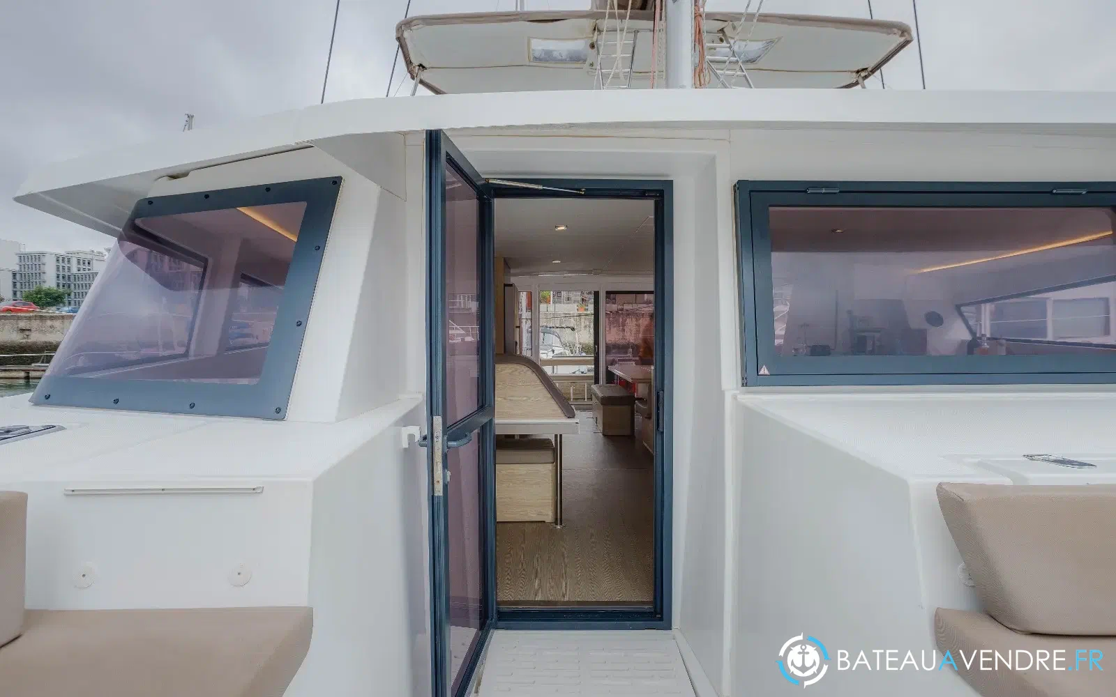 slider 39 Bali Catamarans Bali 5.4