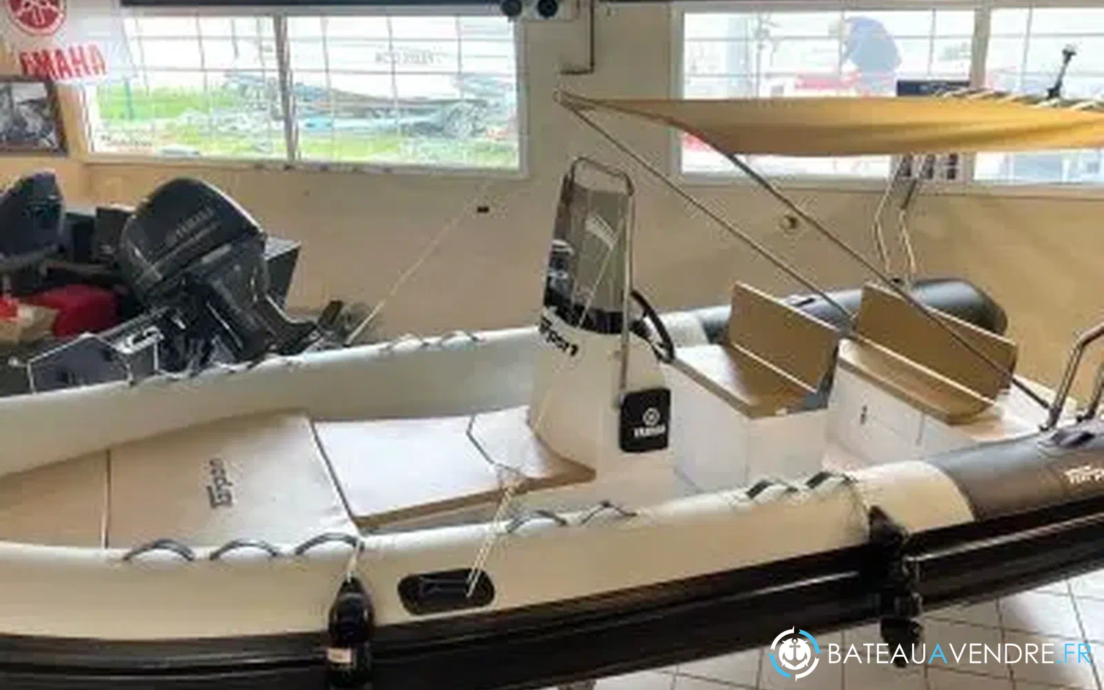 slider 1 Tarpon 590 Lx