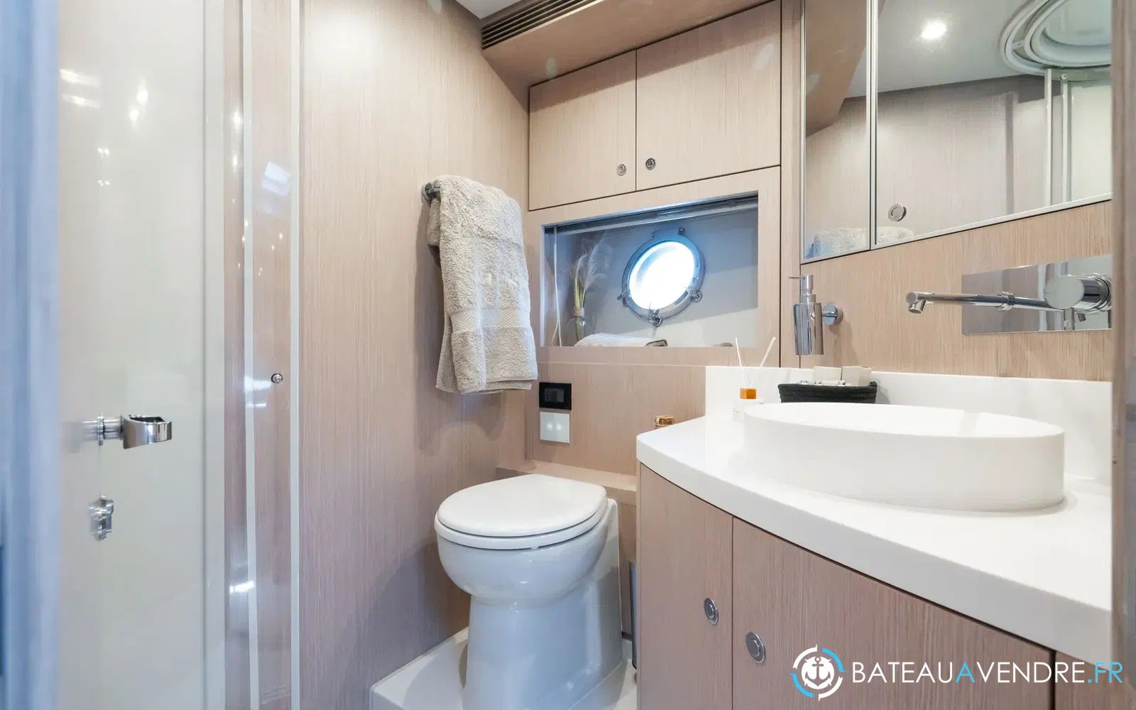slider 12 Riva Vertigo 63