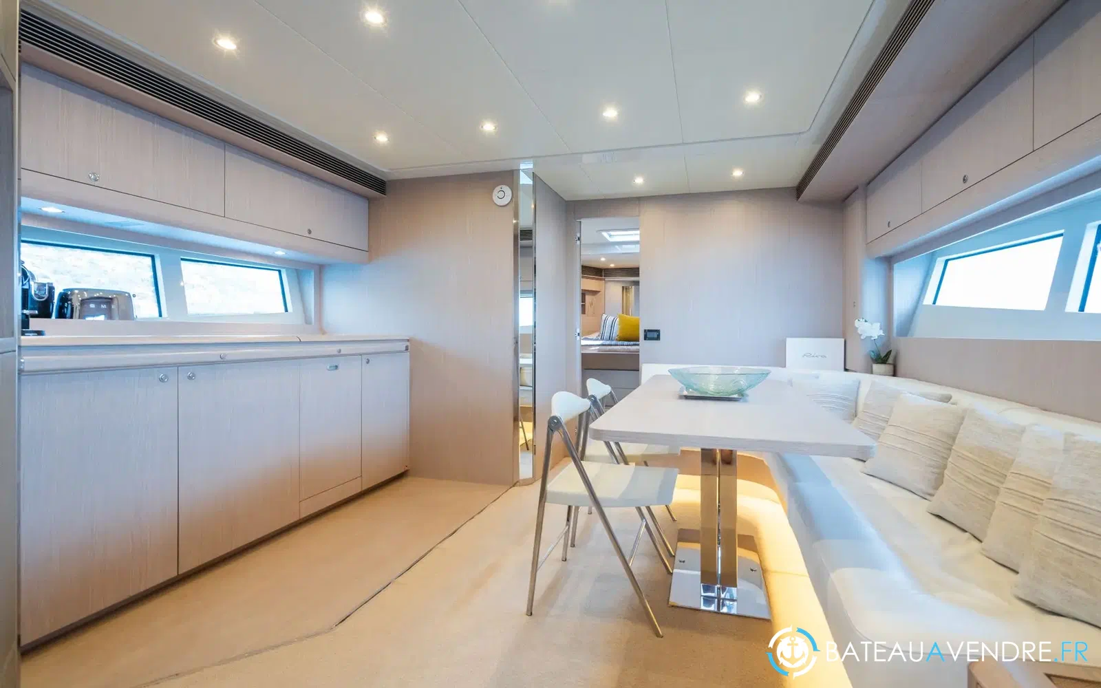 slider 5 Riva Vertigo 63