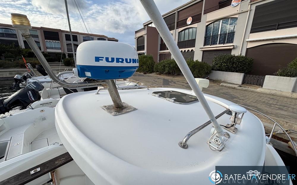 Quicksilver 640 Pilothouse photo 5