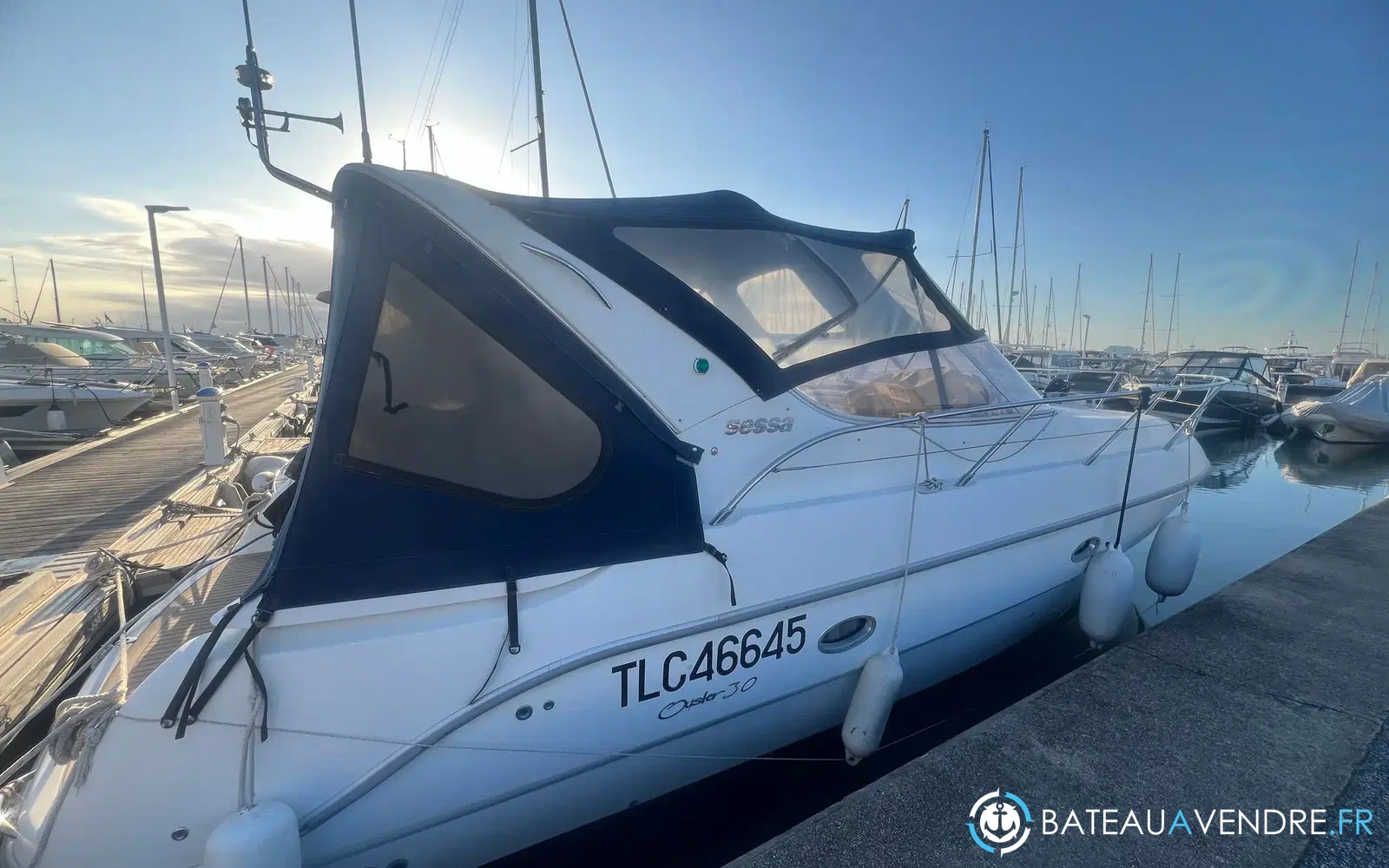 slider 0 Sessa Marine Oyster 30