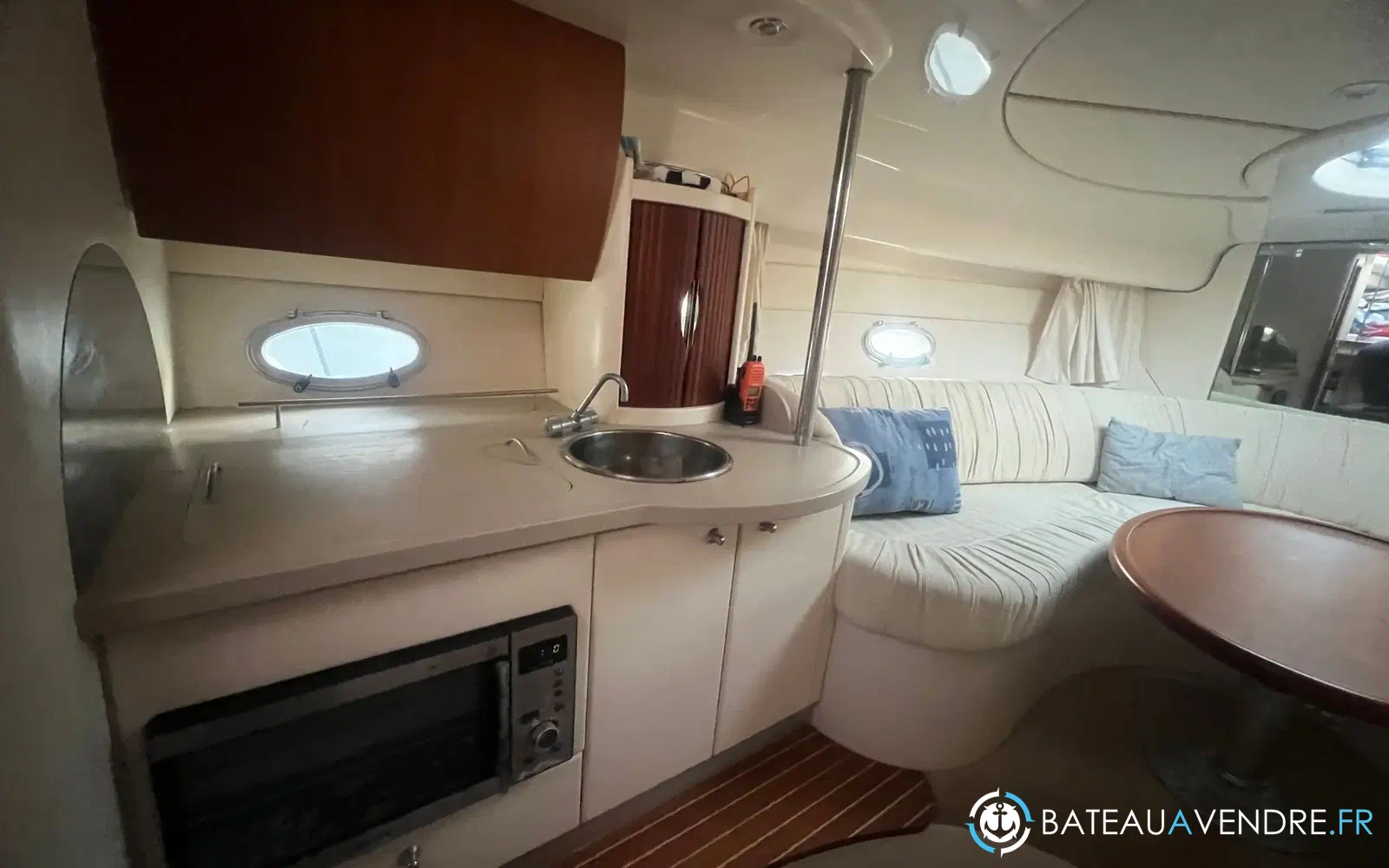 slider 24 Sessa Marine Oyster 30