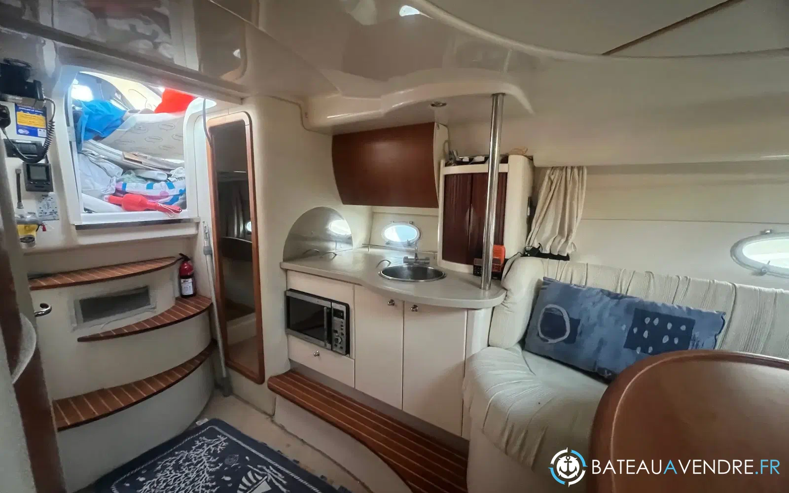 slider 28 Sessa Marine Oyster 30