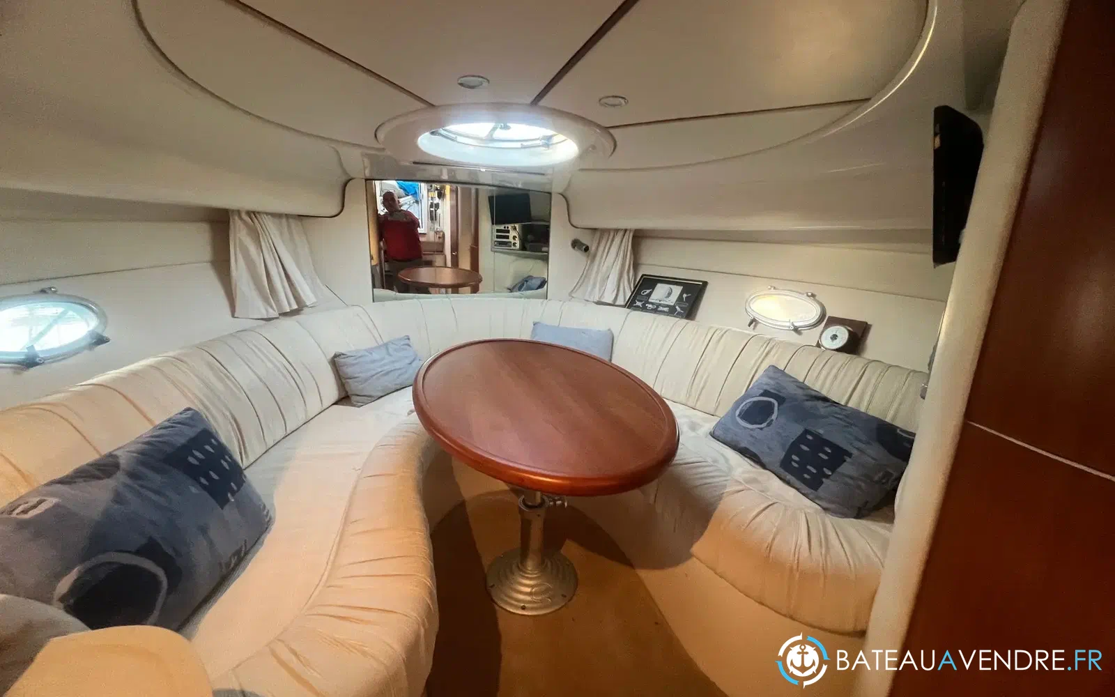 slider 29 Sessa Marine Oyster 30