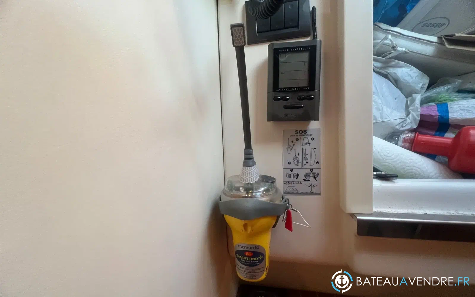 slider 40 Sessa Marine Oyster 30