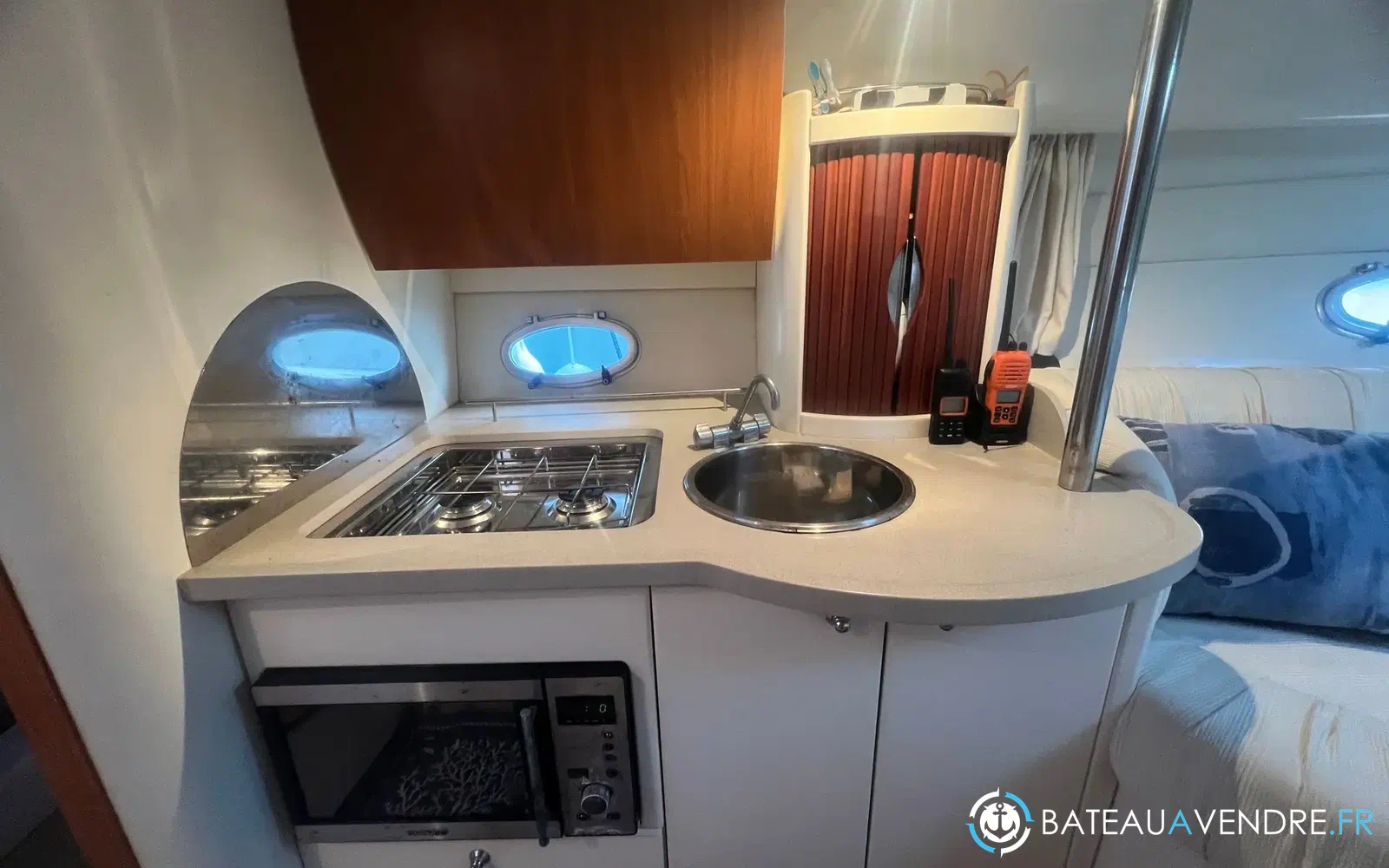 slider 26 Sessa Marine Oyster 30