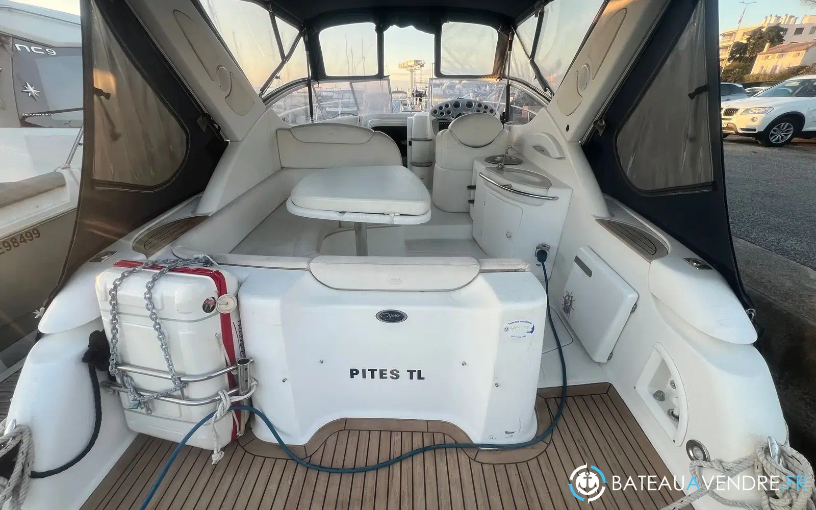 slider 1 Sessa Marine Oyster 30