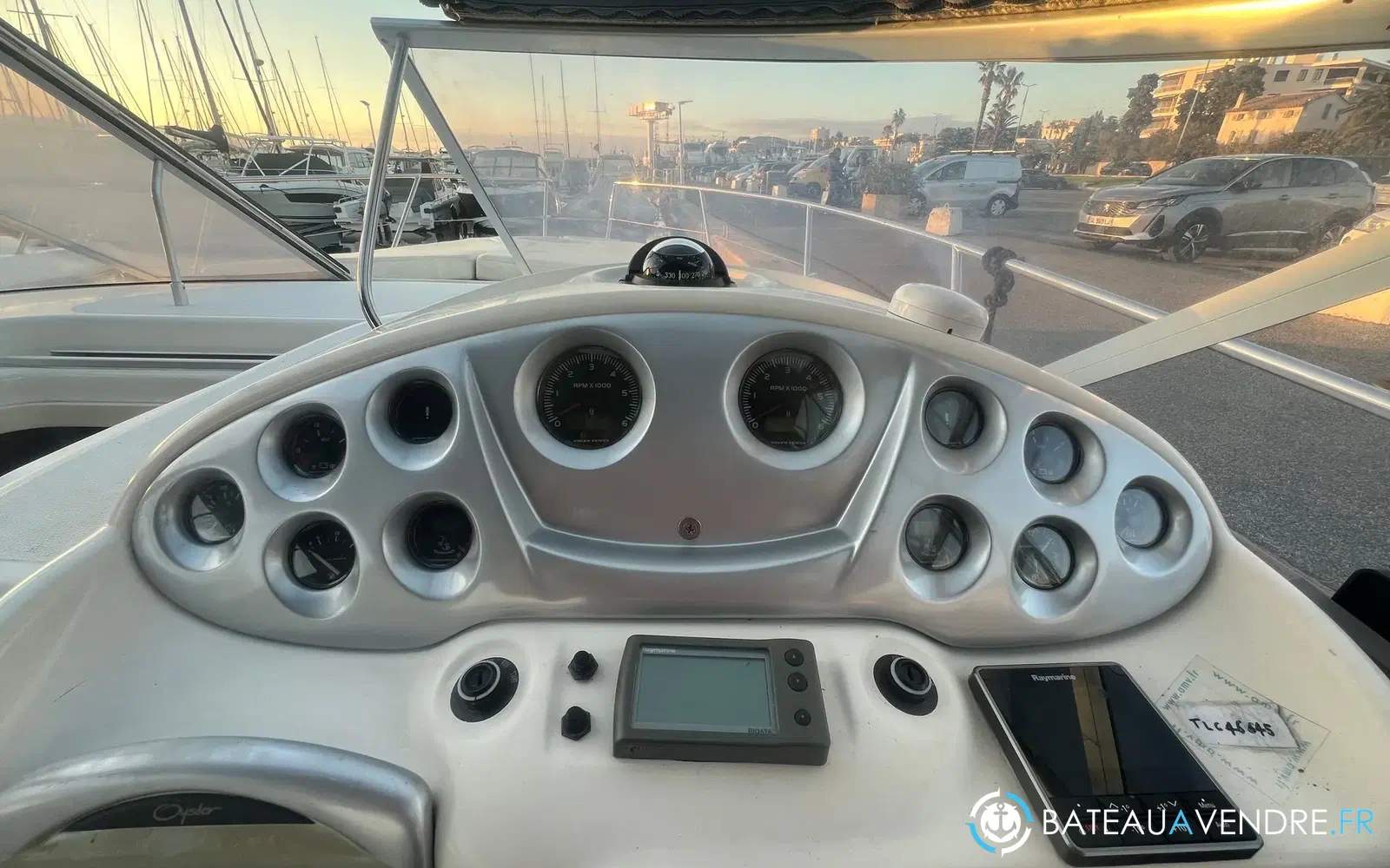 slider 8 Sessa Marine Oyster 30