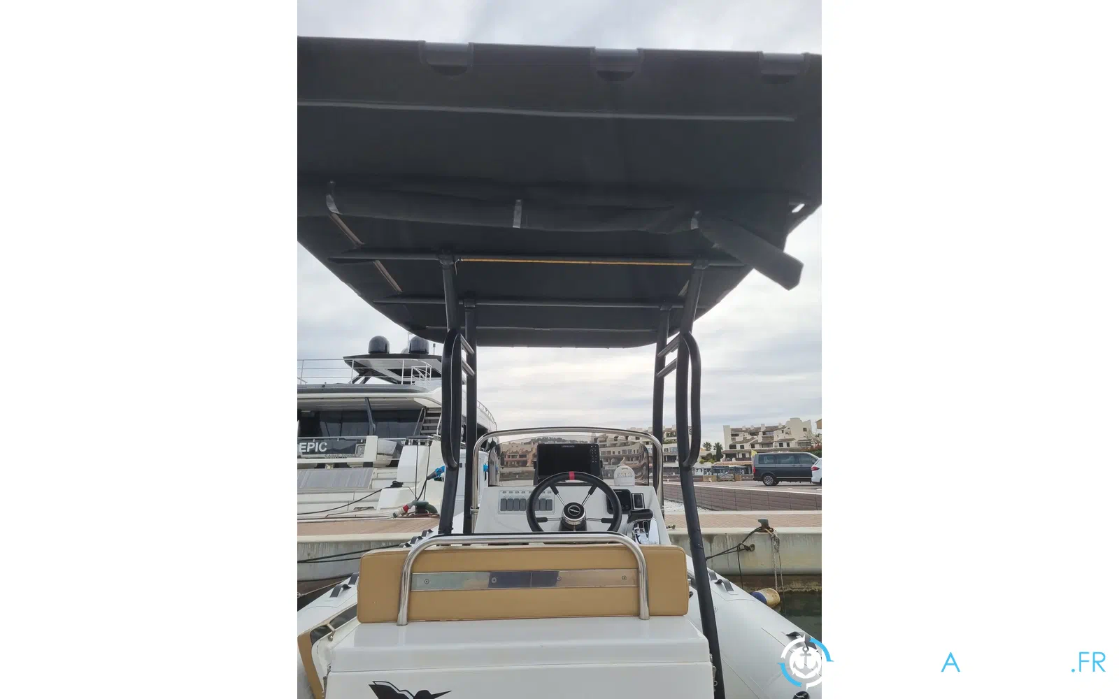 slider 11 Tarpon 790 Lx