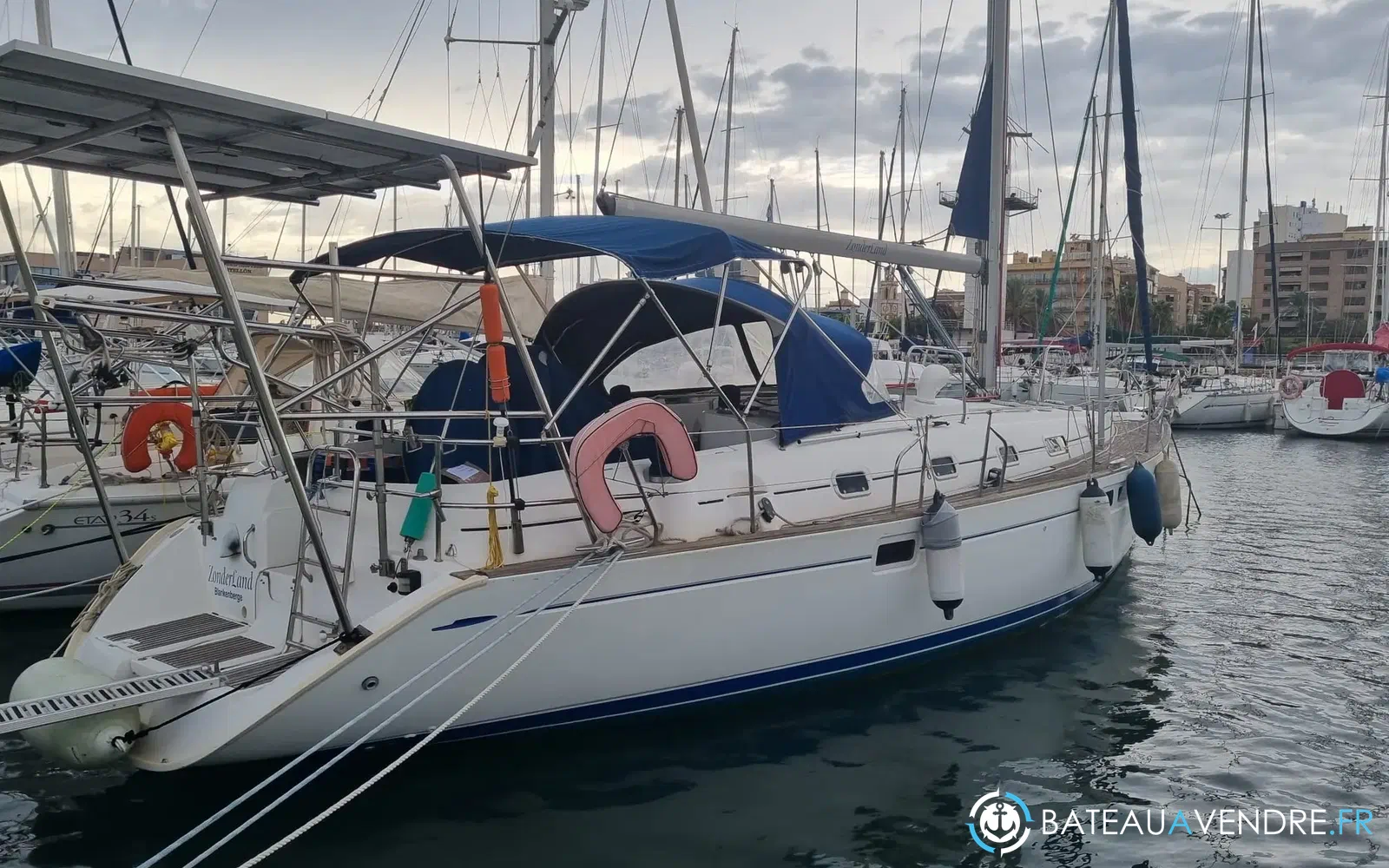 slider 4 Beneteau Oceanis 461