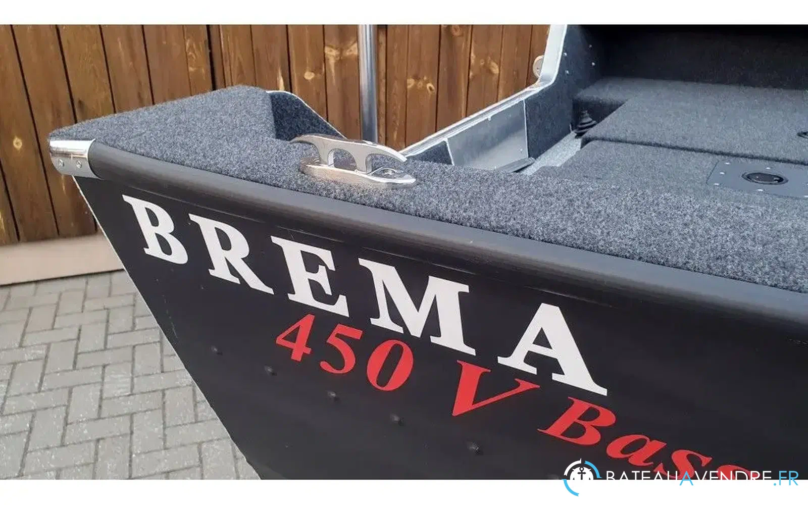 slider 6 Brema 450V Pro Bass Console