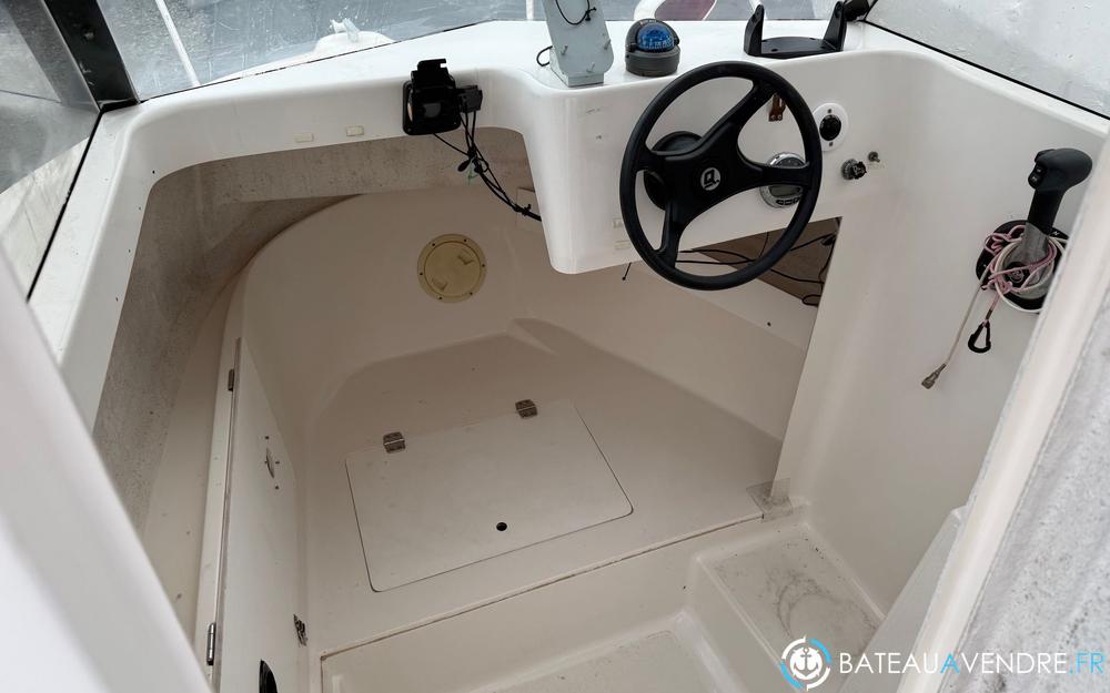 Quicksilver Captur 500 Pilothouse photo 3