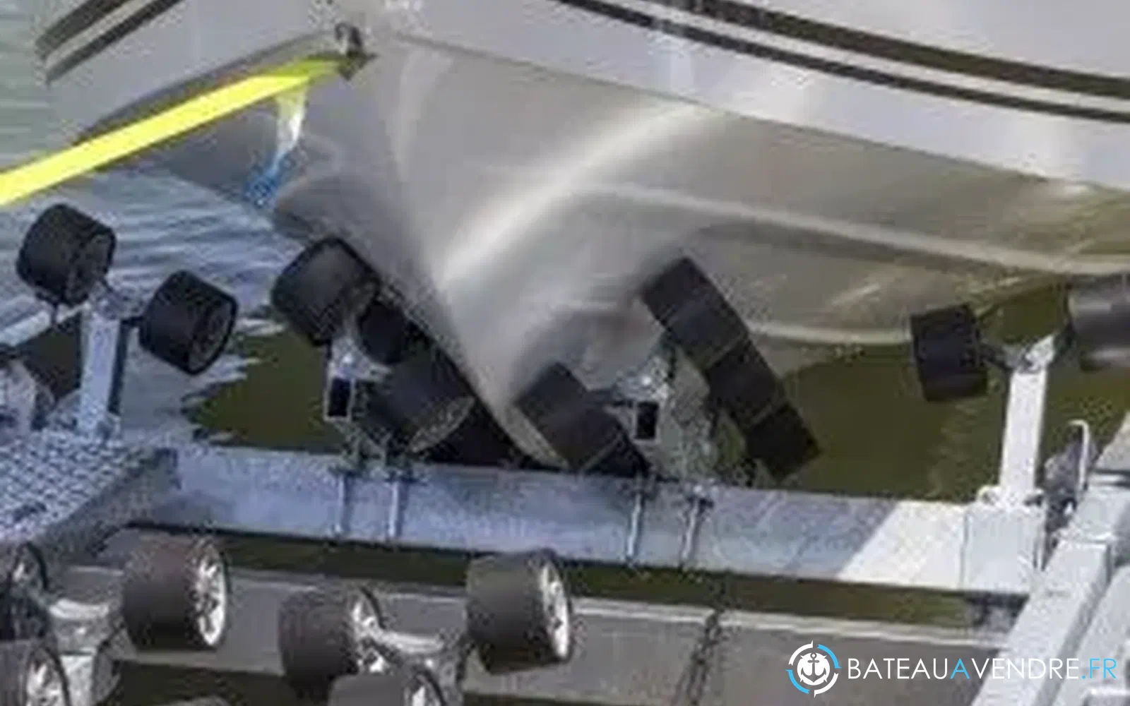 slider 1 REMORQUE BATEAU OCEANE O161S-60 CU 1 220K PTAC 1 600K