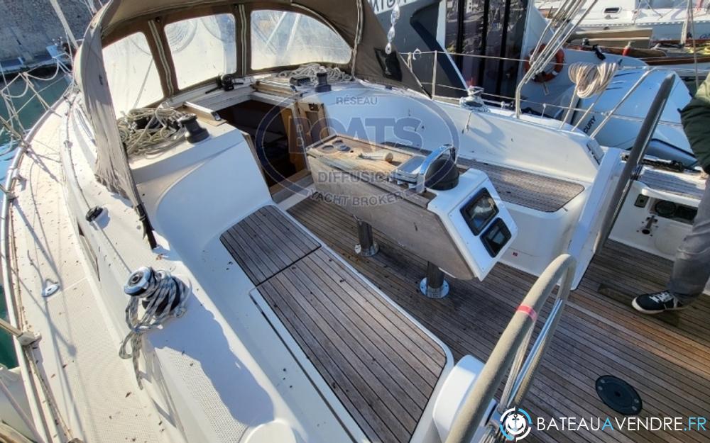 Bavaria  37 Cruiser  photo 3