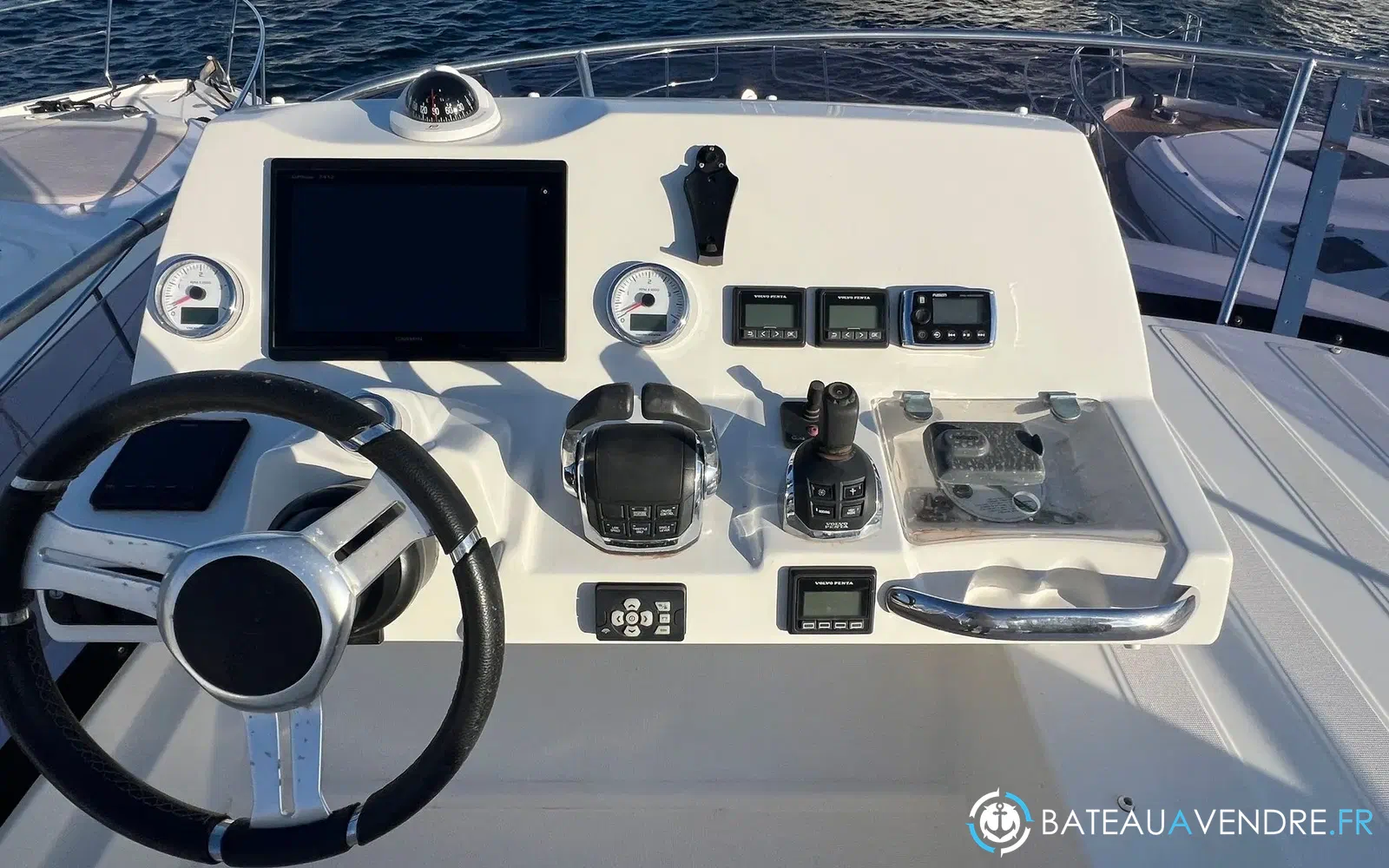 slider 12 Jeanneau Prestige 420 Fly