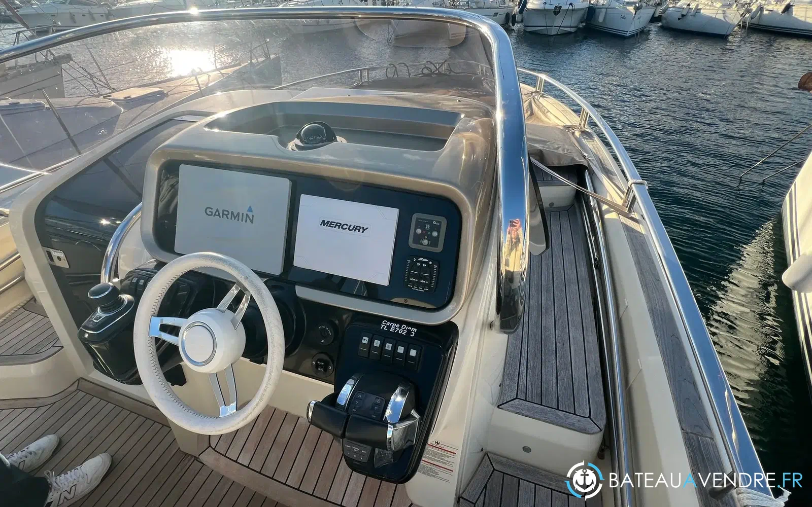 slider 2 Invictus 370 GT