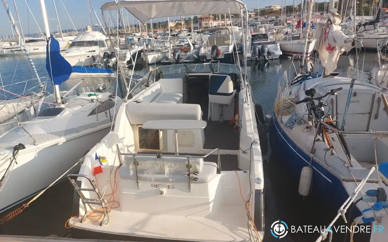 slider 12 Bayliner 2655 Ciera Sunbridge