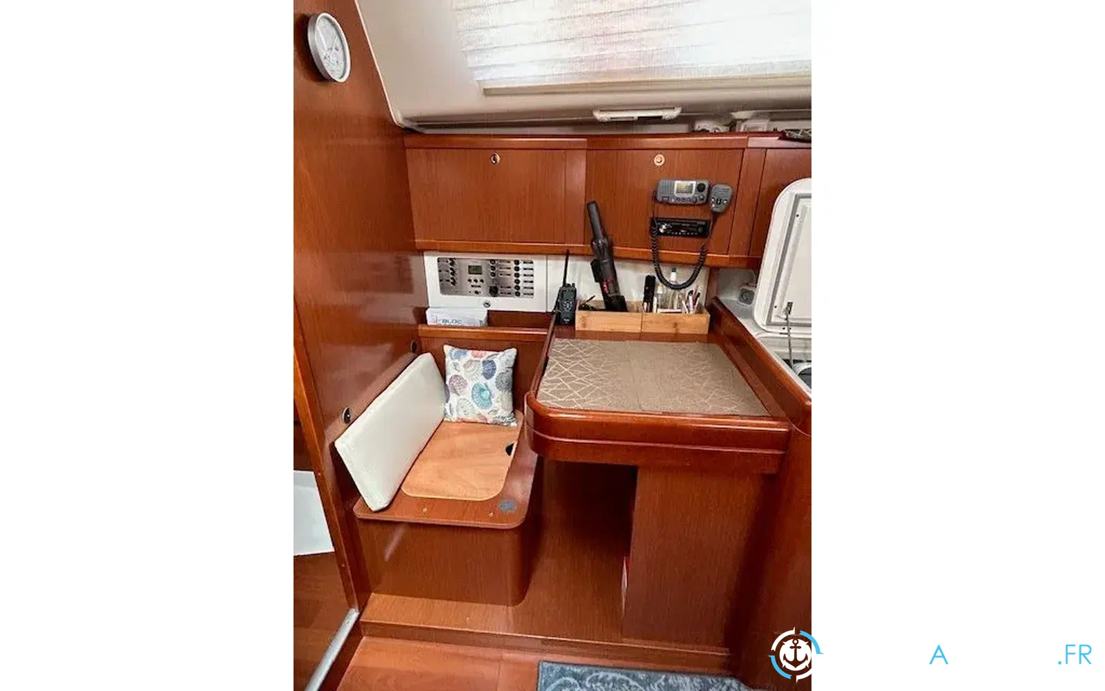 slider 22 Beneteau Oceanis 40