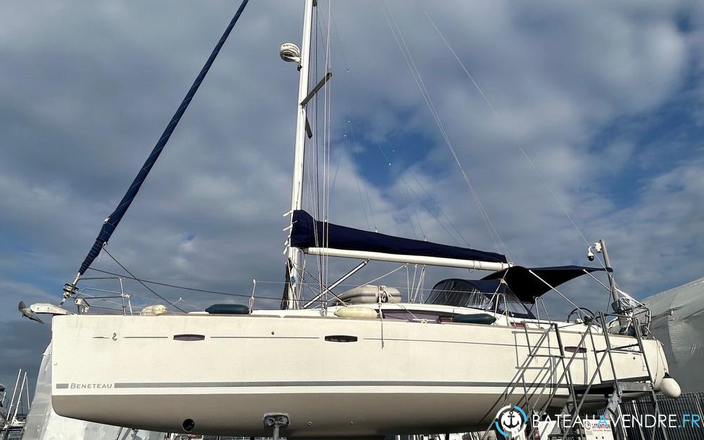 Beneteau Oceanis 40 photo 4