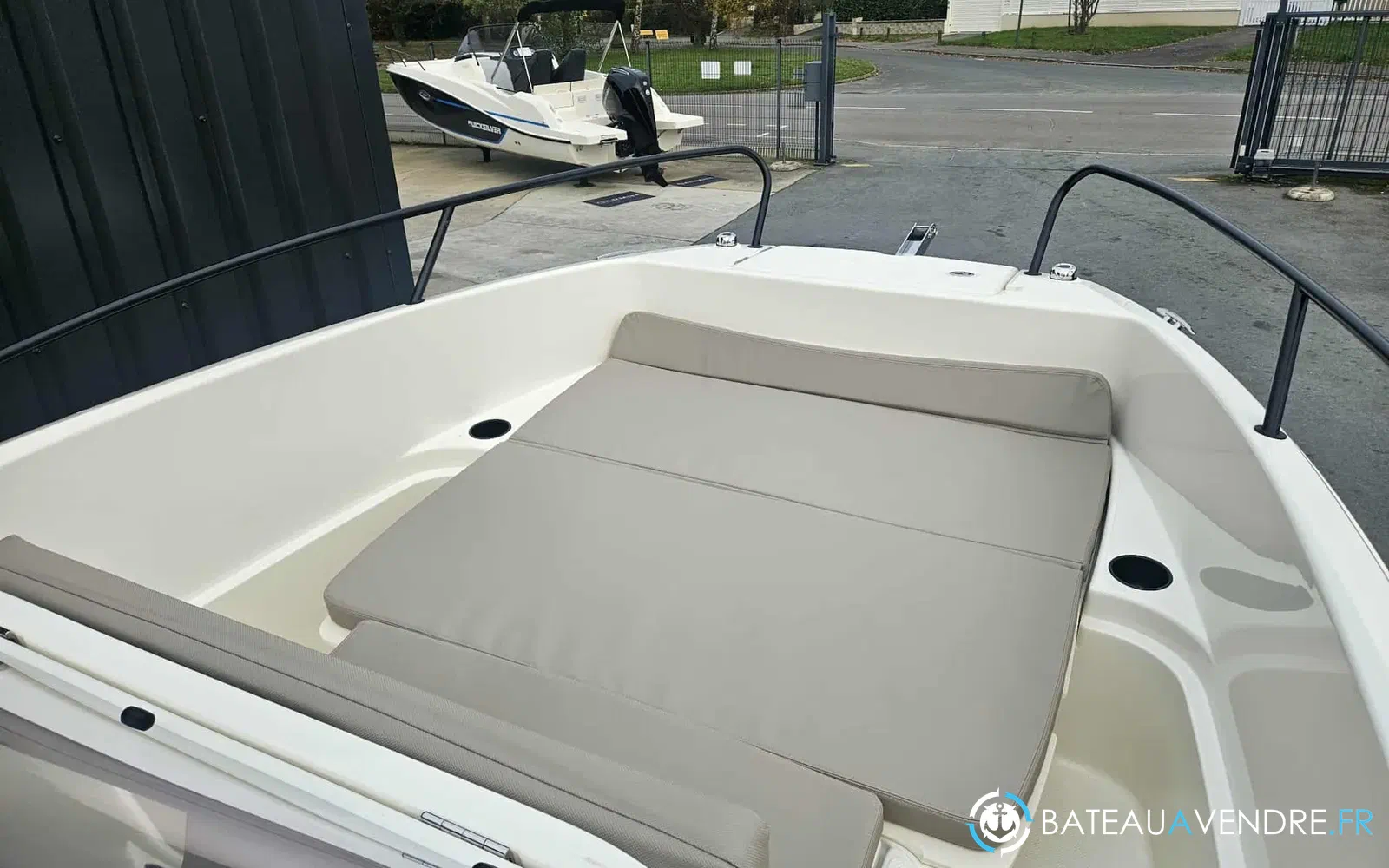 slider 15 Quicksilver Activ 605 Open