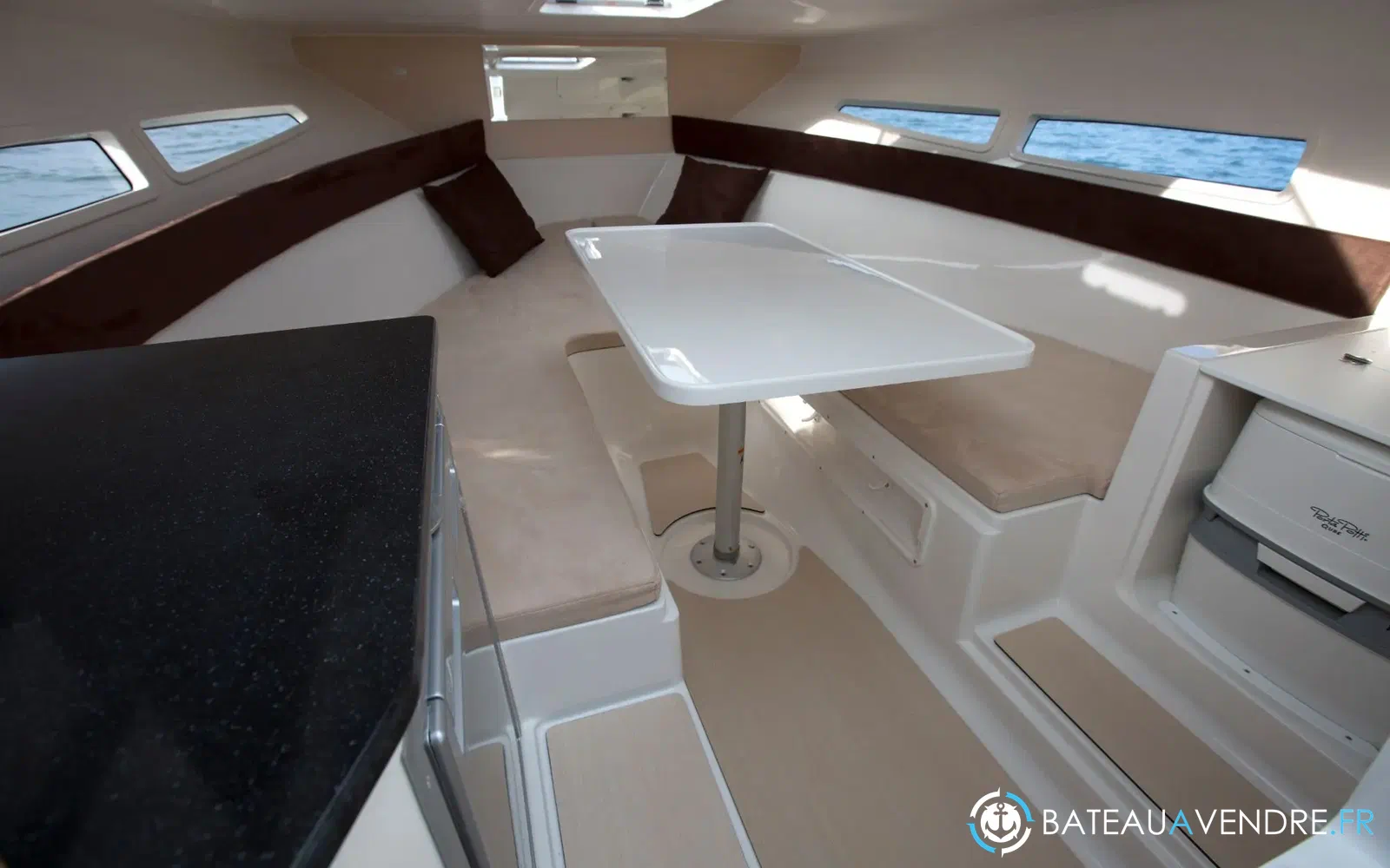 slider 15 Pacific Craft 700 SC